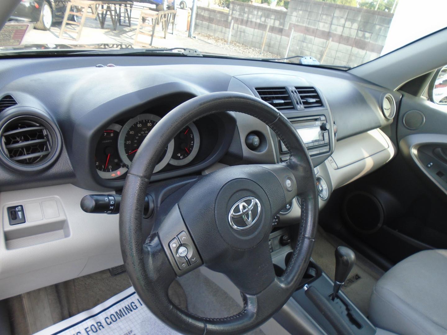 2012 Toyota RAV4 (2T3DF4DV6CW) , located at 6112 N Florida Avenue, Tampa, FL, 33604, (888) 521-5131, 27.954929, -82.459534 - Photo#6